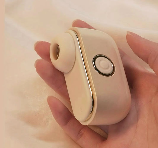SVAKOM Clitoral Sucking Vibrator